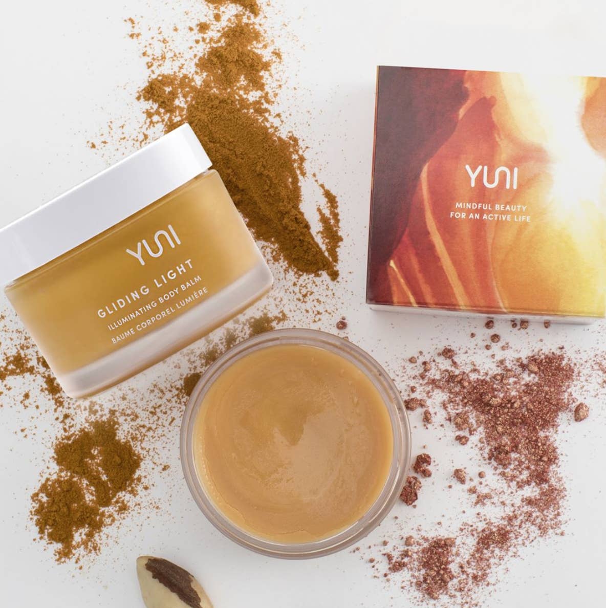 GLIDING LIGHT Illuminating Multipurpose Beauty Balm