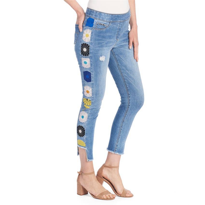 OMG Daisy Side Embroidered