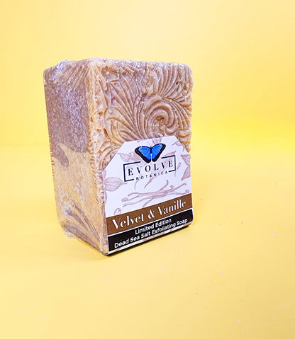 Velvet & Vanille Pink Salt Bar Soap – Cardamom, Lavender