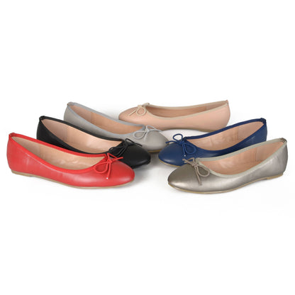Vika Wide Width Flat