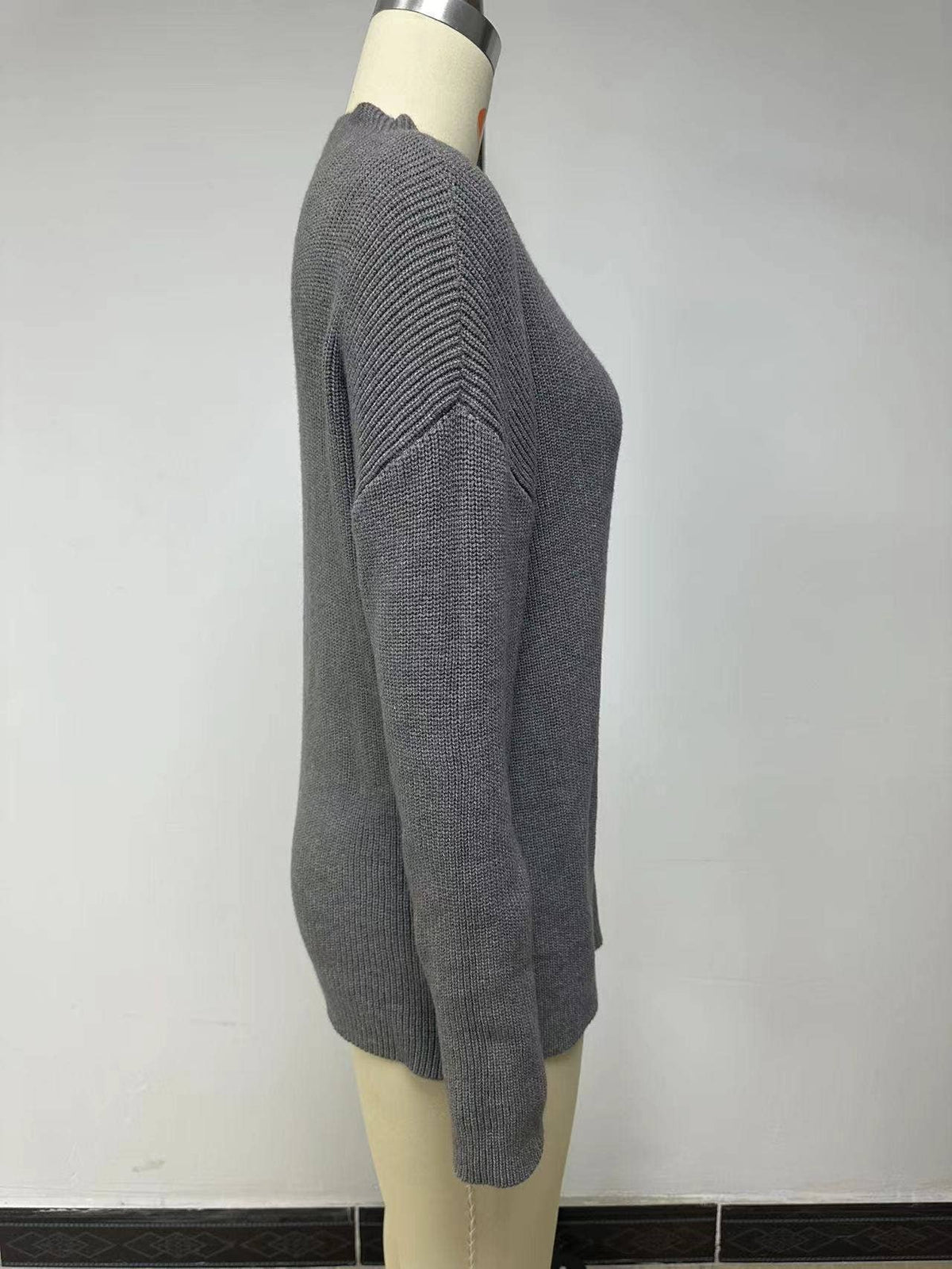 Long Sleeve Pullover Neck With Pocket Sweater