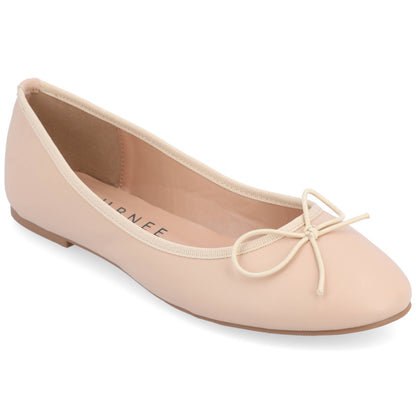 Vika Wide Width Flat