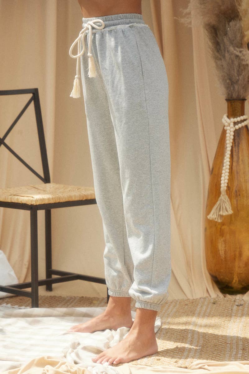 Long Sweatpants With a Front Tie