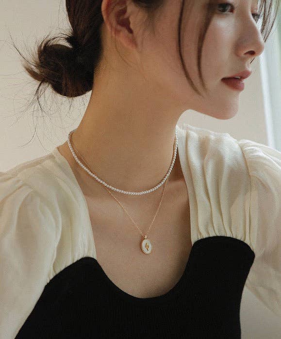 Timeless Tulip Pendant Necklace