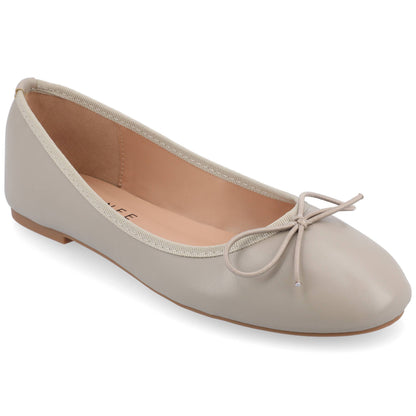 Vika Wide Width Flat