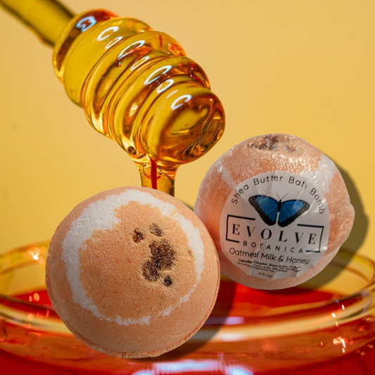Oatmeal Milk Honey Bath Bomb