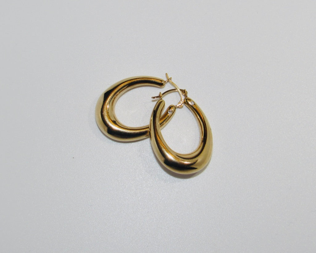 14K Yellow Gold Oval Earrings